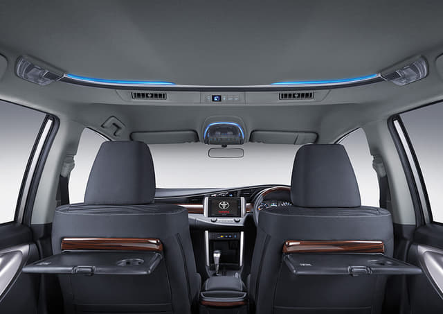 Front Row Seats Image - 5501